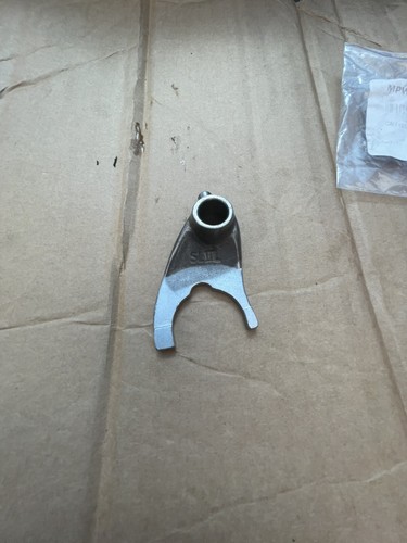 Jinlun ji125 clutch fork 1 - clutch,