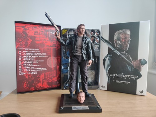 Hot toys mms307 terminator - mms307,