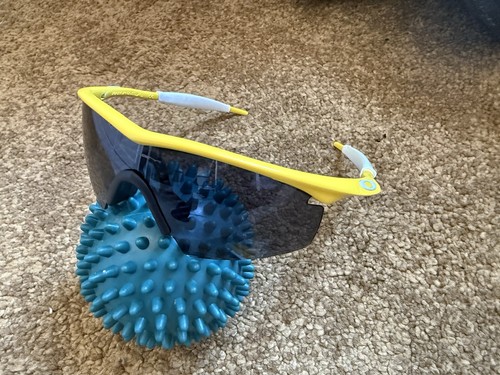 Oakley yellow frames - oakley, with