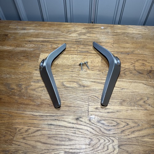 Toshiba metal base - toshiba, stand