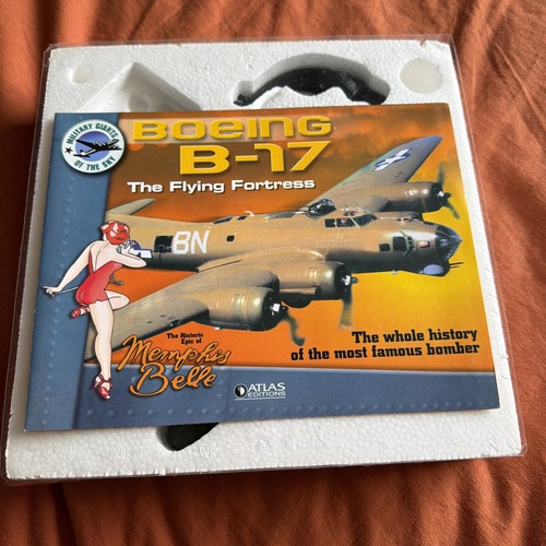 Boeing 17f flying - b-17f, fortress