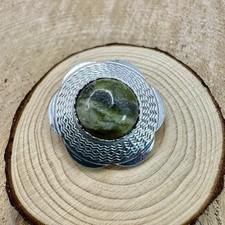 Vintage Green Gemstone Flower