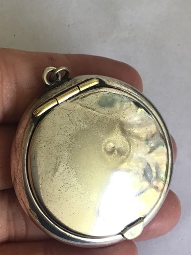 Silver plate rouge - plate, with