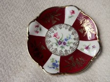 SMALL SWEET & ELEGANT HIGHLY