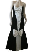 Vintage Frances Lee black