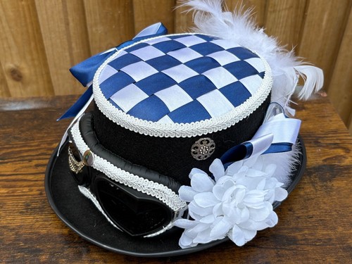 Black blue white top - black, hat