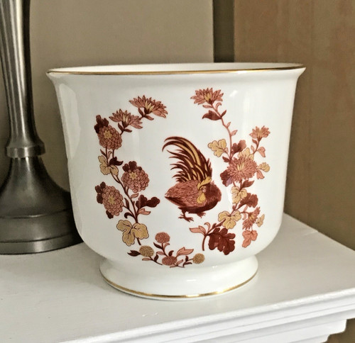 Vintage wedgwood cache pot - vintage,