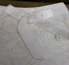 FEU FOLLET pretty girls cream skirt age 7/8 year