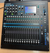 Allen and Heath Qu-16 16 Channel Mixing Console