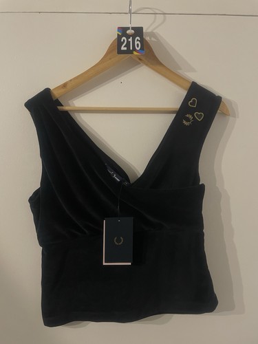 Fred perry amy winehouse - perry,