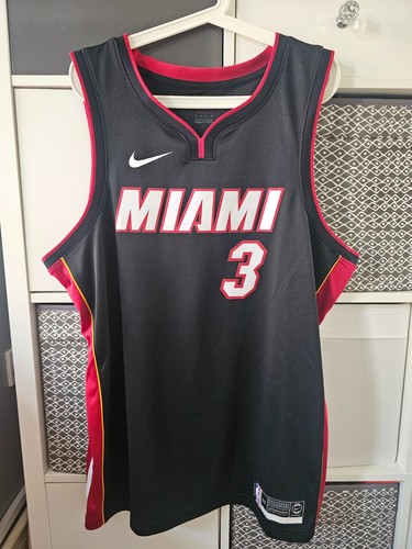 Dwyane wade 3 miami heat - 🔥,
