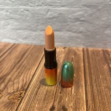 MAC Creme d’nude Cremesheen