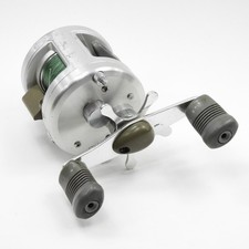 Shimano Calcutta 200 Fishing Reel. Made in Japan.