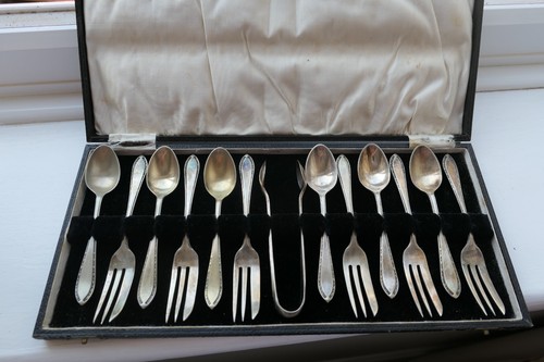 Teaspoons pastry forks - teaspoons,