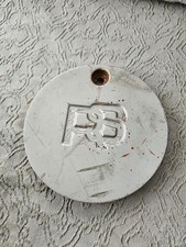 FORD CAPRI RS CENTRE CAP FOR 280 / 2.8i ALLOY 7 SPOKE WHEELS USED PLASTIC