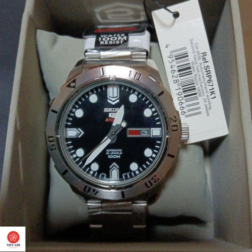 Seiko sports srp671k1 - 5,
