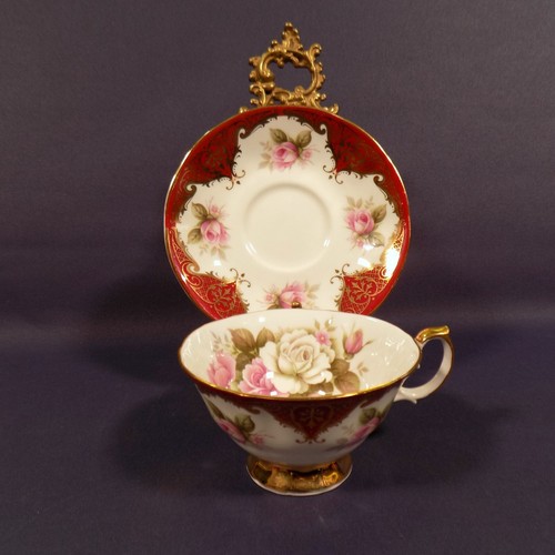 Queen china and elizabethan - china,