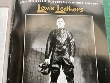 D LEWIS LEATHERS  AVIAKIT