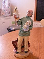 A LOVELY ROYAL DOULTON HN 2765