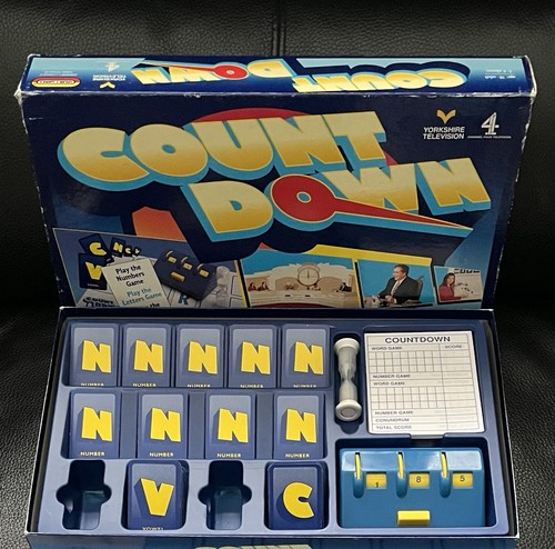 Countdown board game 1997 - board,