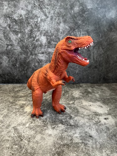 Interactive large rex - , t