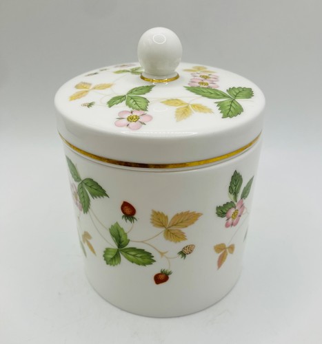 Stunning vintage wedgwood wild - stunning,