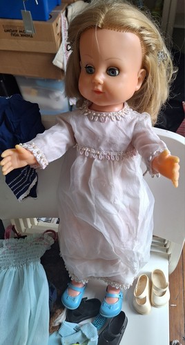 Palitoy walking doll inch - walking,