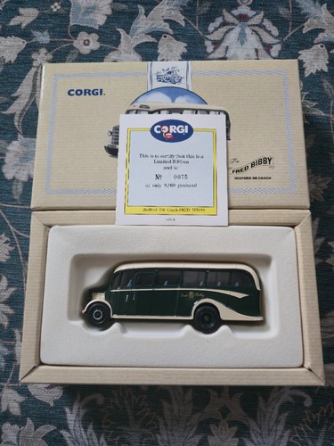 Corgi classical buss 97106 - corgi,
