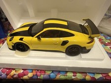 Porsche 911 GT2 RS Weissach