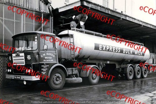 Truck photo w sayer - w,