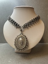 Victorian Starlink Book Chain