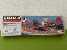 Linka 8041 modellers building