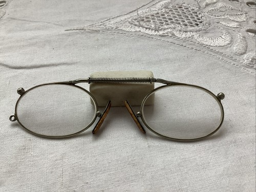 Vintage spectacles glasses - vintage,