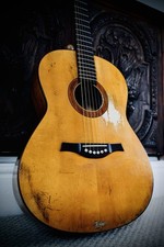 Hofner Acoustic Guitar –