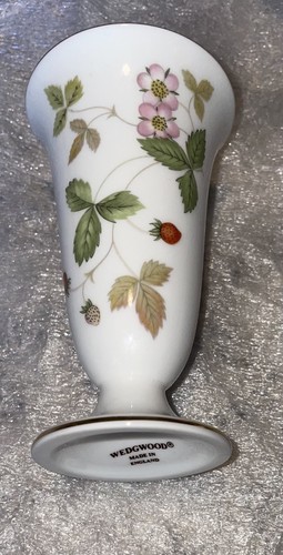 Wedgwood wild strawberry - wedgwood,