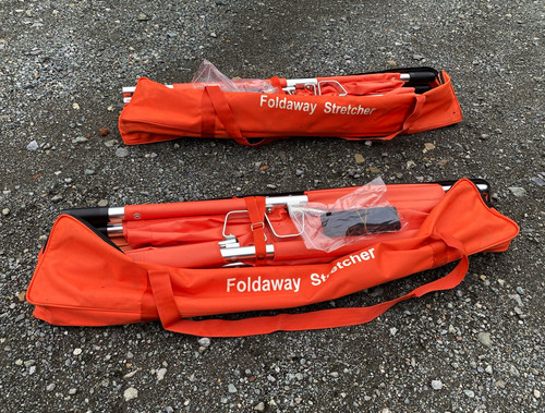 Ambulance paramedic foldaway - /paramedic,
