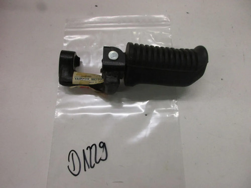 Footrest 1j7 27410 - footrest, d1229