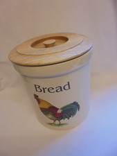 VINTAGE CLOVERLEAF TRADITIONAL EARTHENWARE BREAD BIN CROCK WOOD LID COCKEREL