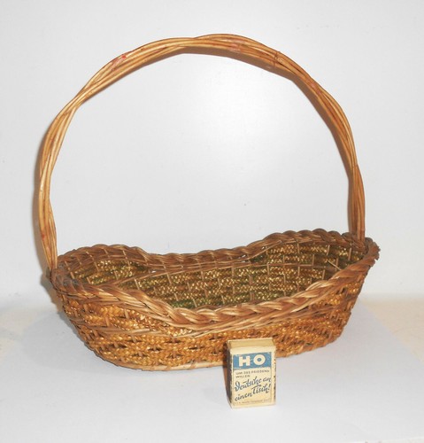 Small beautiful basket hand - basket,