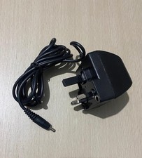 Uk mains wall charger for nokia 3210,3220, 3230, 3300, 3310, 3330, 3410, 3510