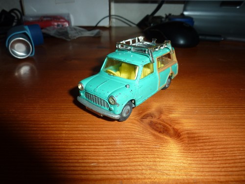 Corgi toys austin - toys,