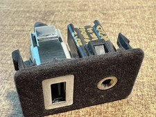 Ford Mondeo Mk4 2012 Aux USB