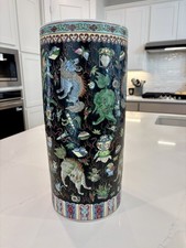 Antique Chinese Famille Verte Foo Dog Porcelain Umbrella Stand Republic Period