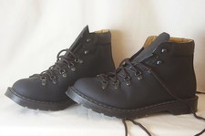 Solovair greasy black Urban