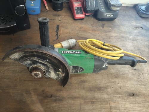 Hitachi 110v angle grinder - 9",