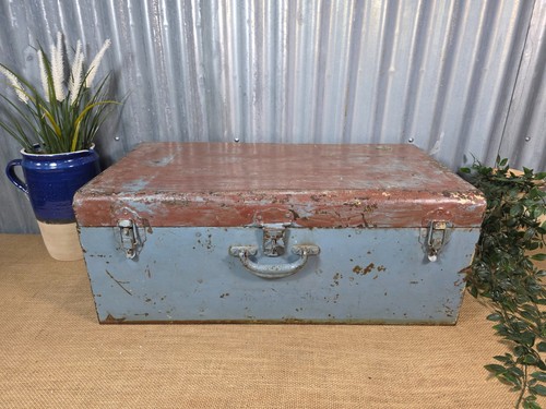 Vintage rustic indian metal - vintage,