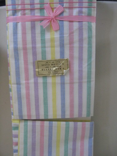 Vintage bed sheets new - bed,