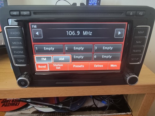 Radio head unit navigation - head,