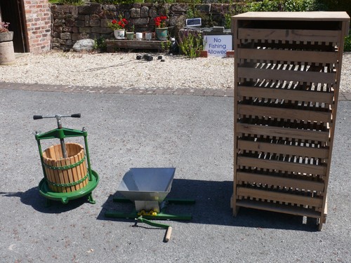 Job lot apple - job, storage