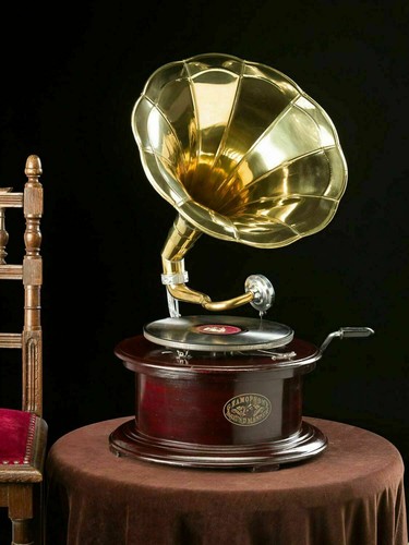 Wood gramophone player - wood, rpm